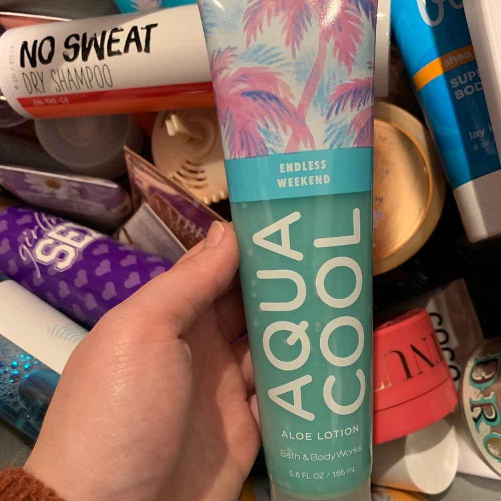 Aqua Cool Aloe Lotion Endless Weekend
